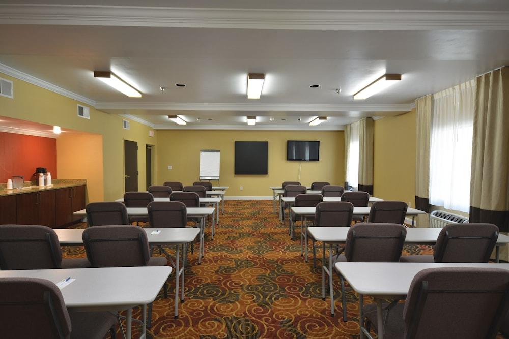 Comfort Inn & Suites Trussville I-59 Exit 141 Экстерьер фото