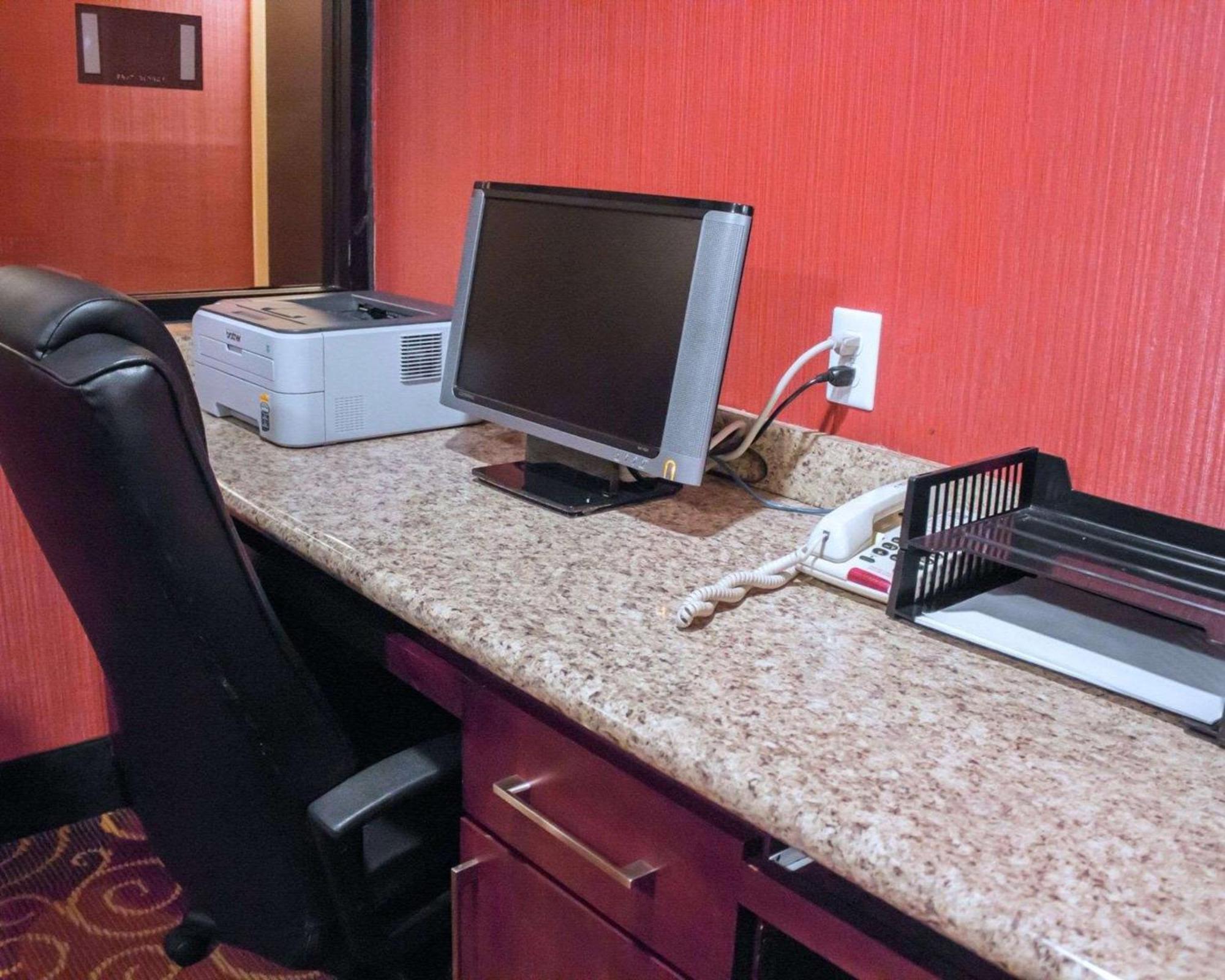 Comfort Inn & Suites Trussville I-59 Exit 141 Экстерьер фото