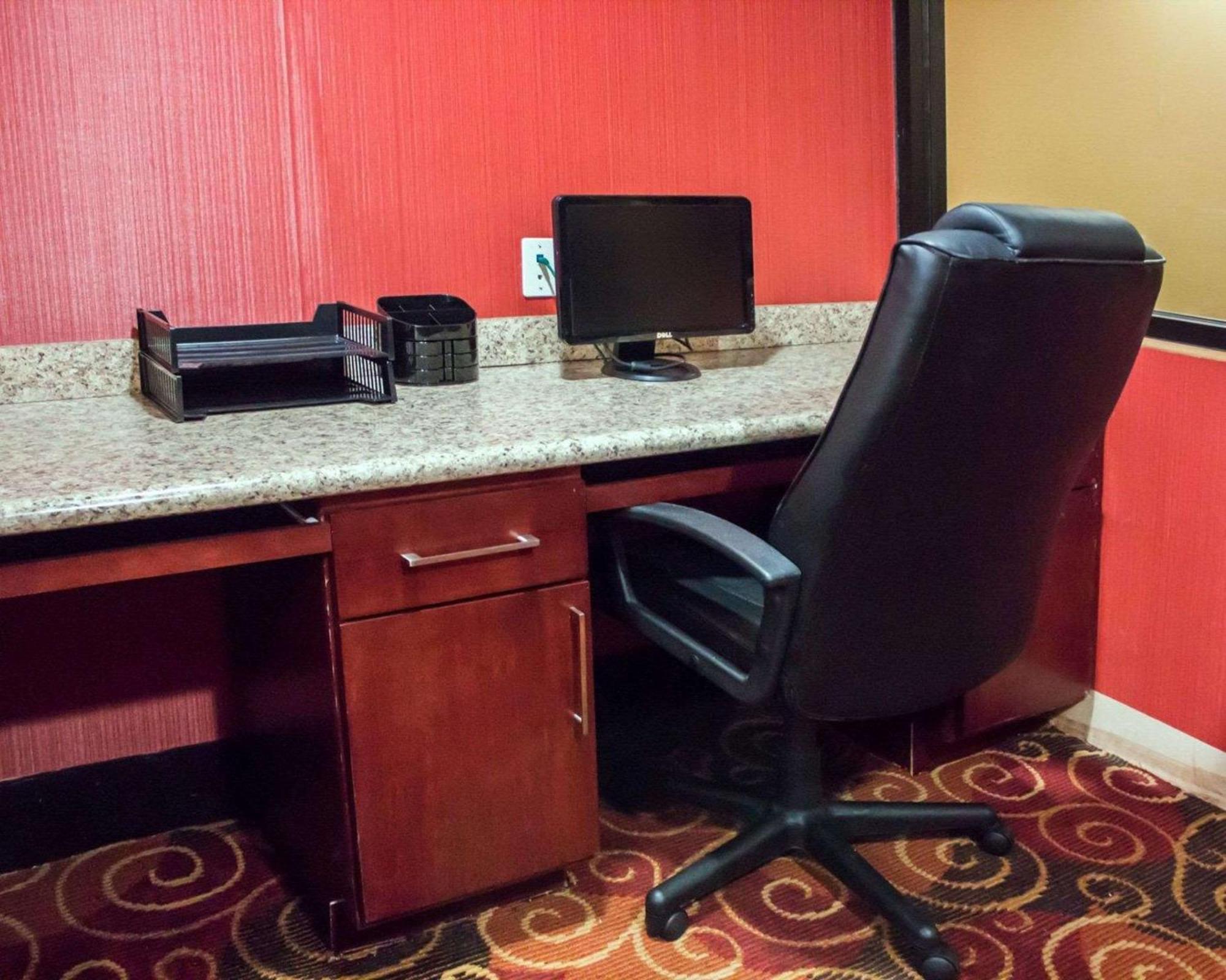 Comfort Inn & Suites Trussville I-59 Exit 141 Экстерьер фото