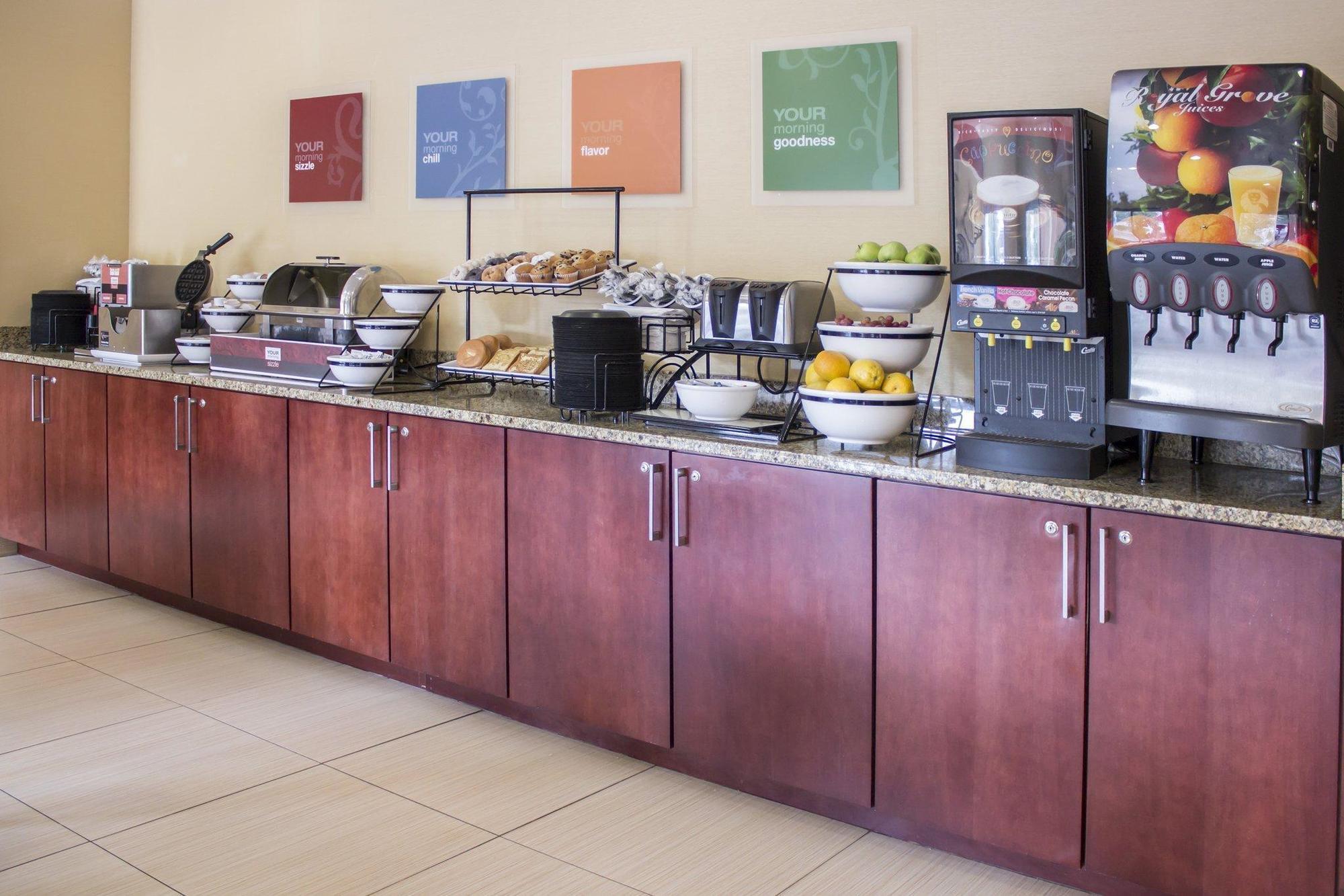 Comfort Inn & Suites Trussville I-59 Exit 141 Экстерьер фото